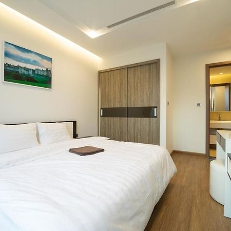 Bom Homes- Vinhomes Metropolis-Service Apartment Ханой Экстерьер фото
