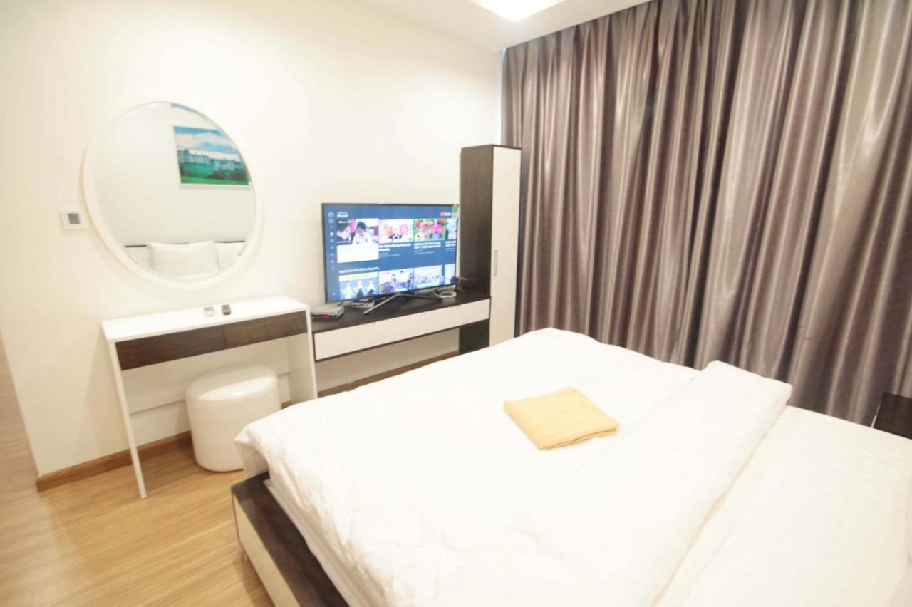 Bom Homes- Vinhomes Metropolis-Service Apartment Ханой Экстерьер фото