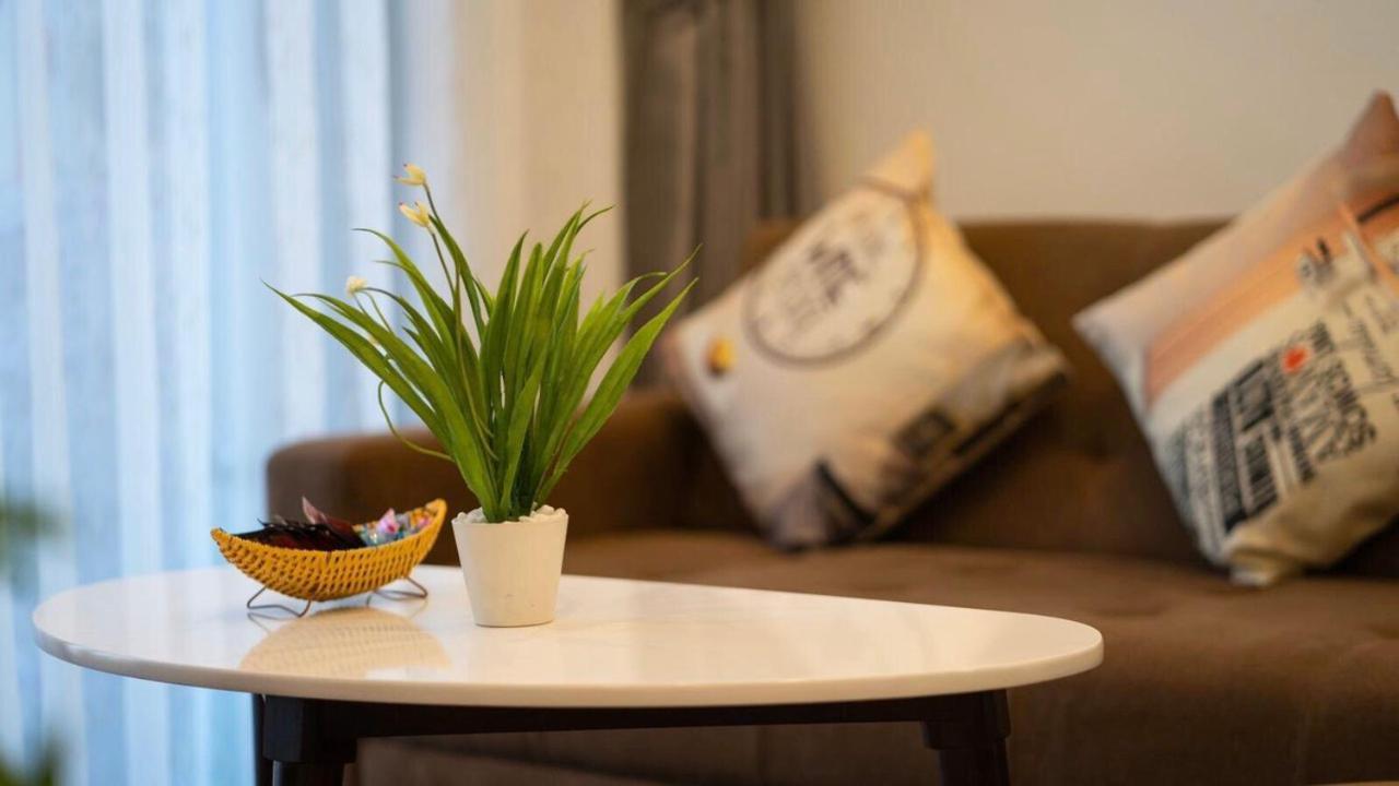 Bom Homes- Vinhomes Metropolis-Service Apartment Ханой Экстерьер фото