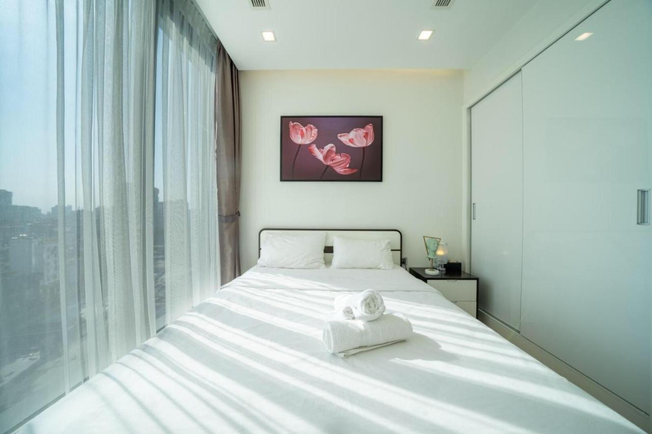 Bom Homes- Vinhomes Metropolis-Service Apartment Ханой Экстерьер фото